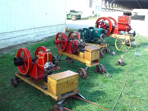 Antique Engines