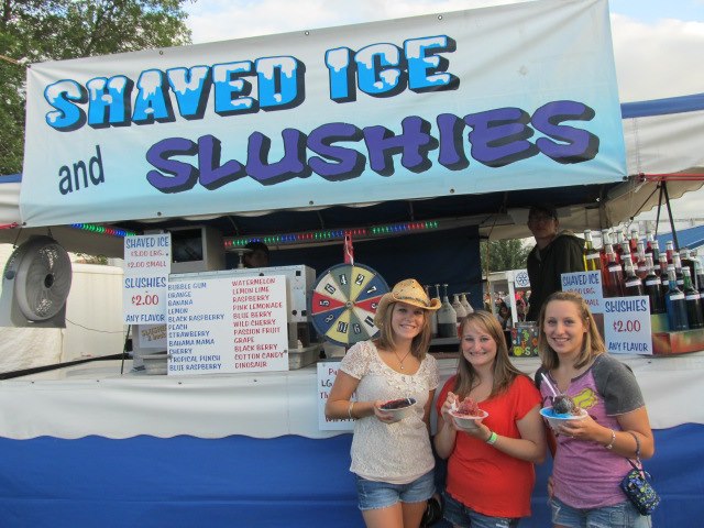 Shaved Ice Slushies and Snow Cones at the Dodge County Fair