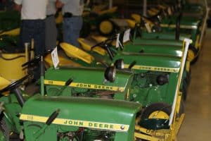 John Deere 110 Tractor Show